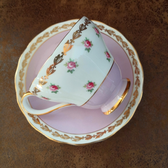 Adderley Fine Bone China Pink Purple Cup and Saucer - Picture 4 of 6